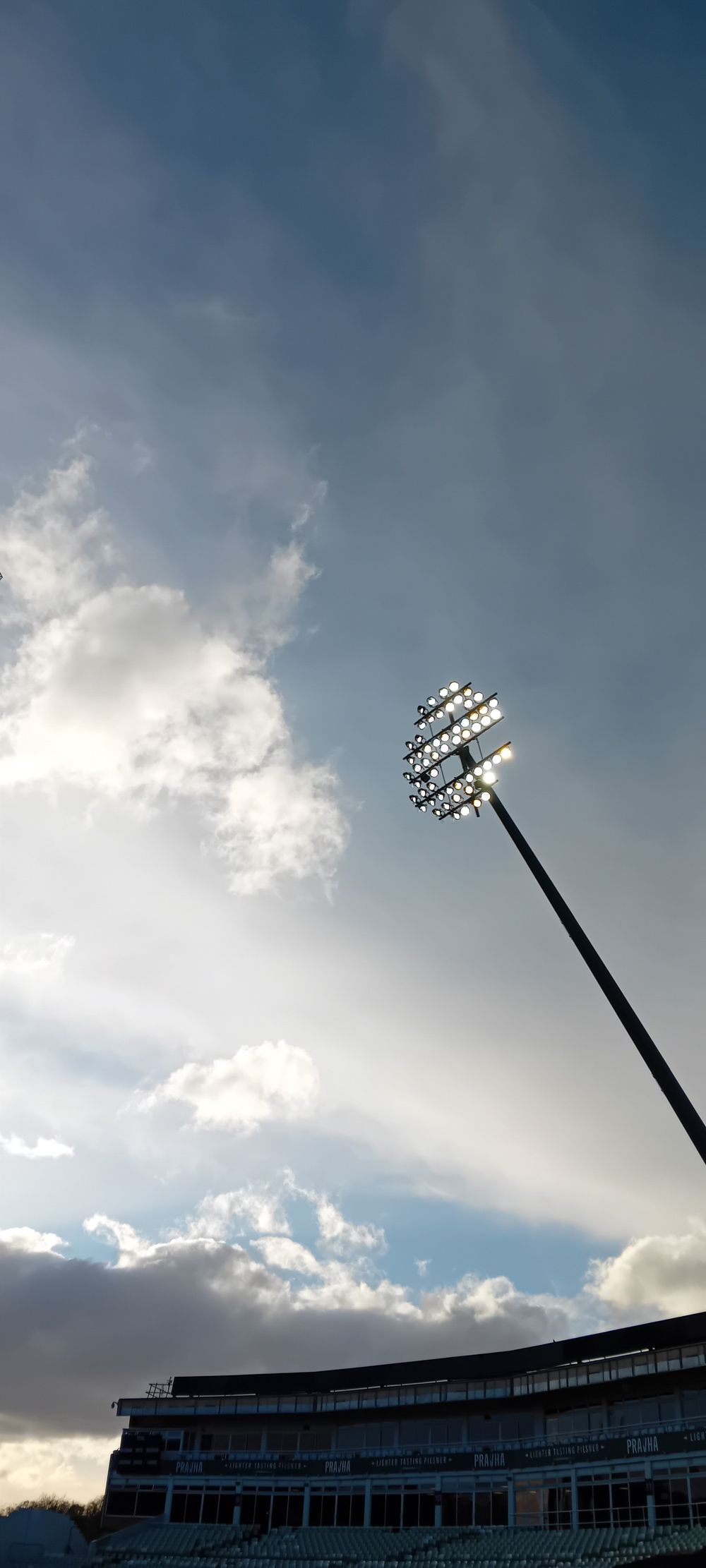 Edgfloodlight