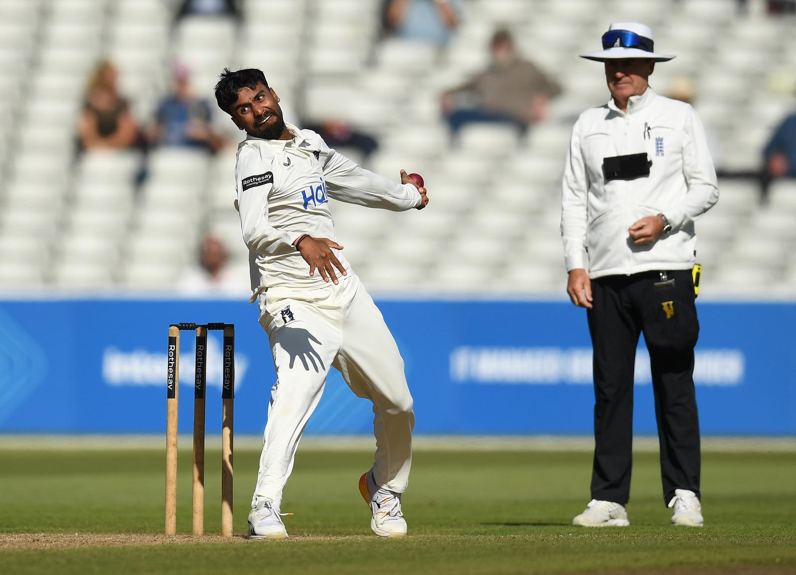BIRMINGHAM, ENGLAND - SEPTEMBER 26: Manav Suthar of Warwickshire bowls during the Rothesay County Championship Division 1 match between Warwickshire and Leicestershire at Edgbaston on September 26, 2026 in Birmingham, England. (Photo by Philip Brown/Getty Images)