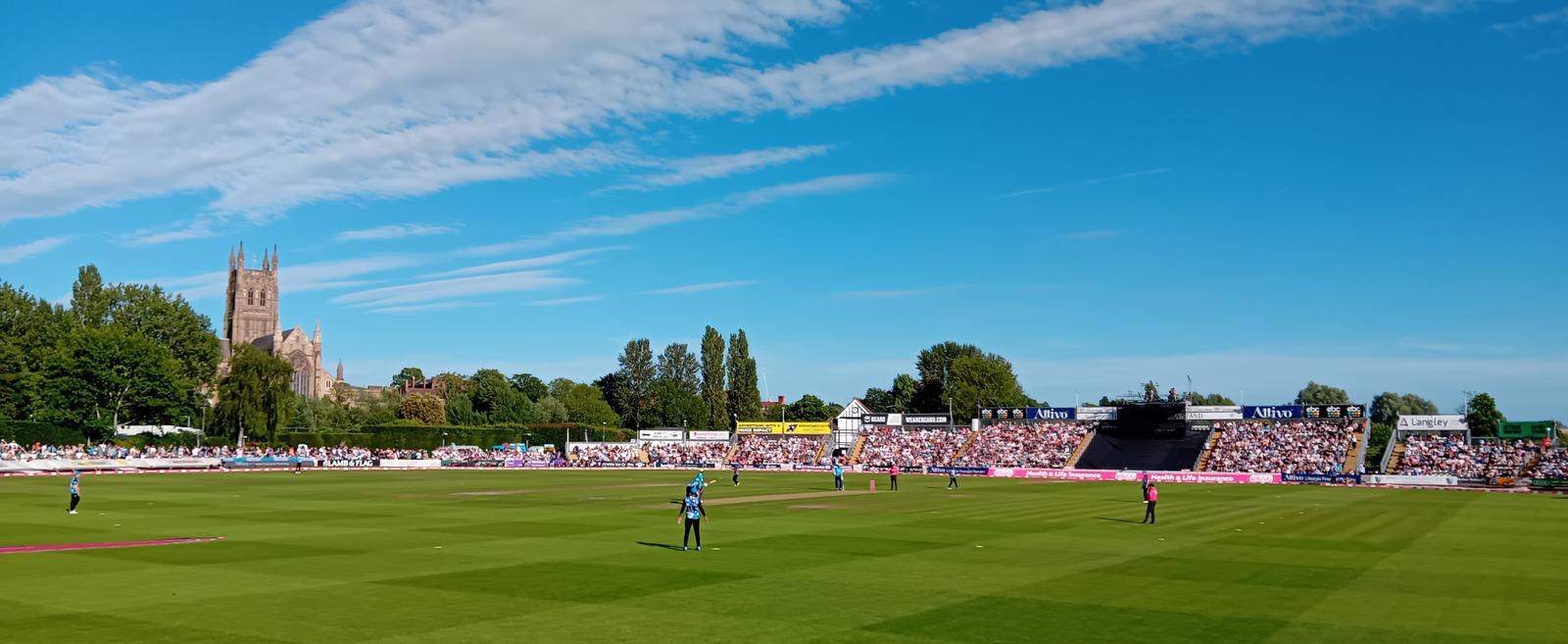 Worc v warls