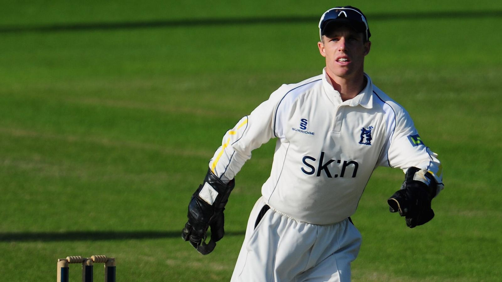 WORCESTER, ENGLAND - SEPTEMBER 05:  Warwickshire keeper Richard Johnson in action during day two of the  LV County Championship Division One game between Worcestershire and Warwickshire at New Road on September 5, 2012 in Worcester, England.  (Photo by Stu Forster/Getty Images)